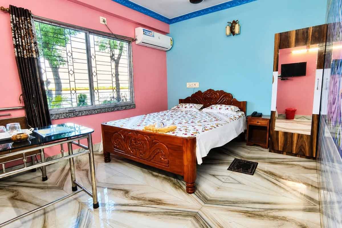 Standard room at Taki River View Guest House